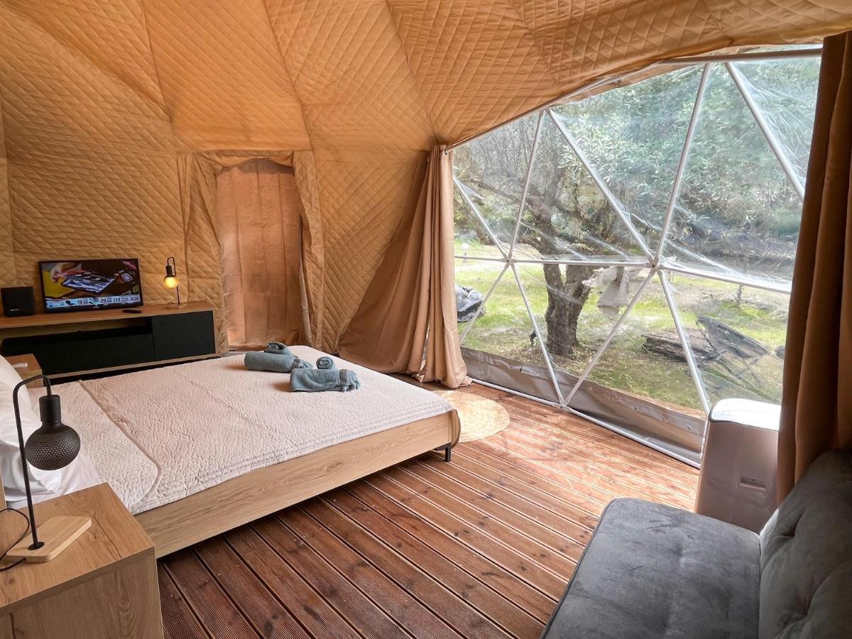 Manna Gea Glamping Domes Hotell Vónitsa Eksteriør bilde