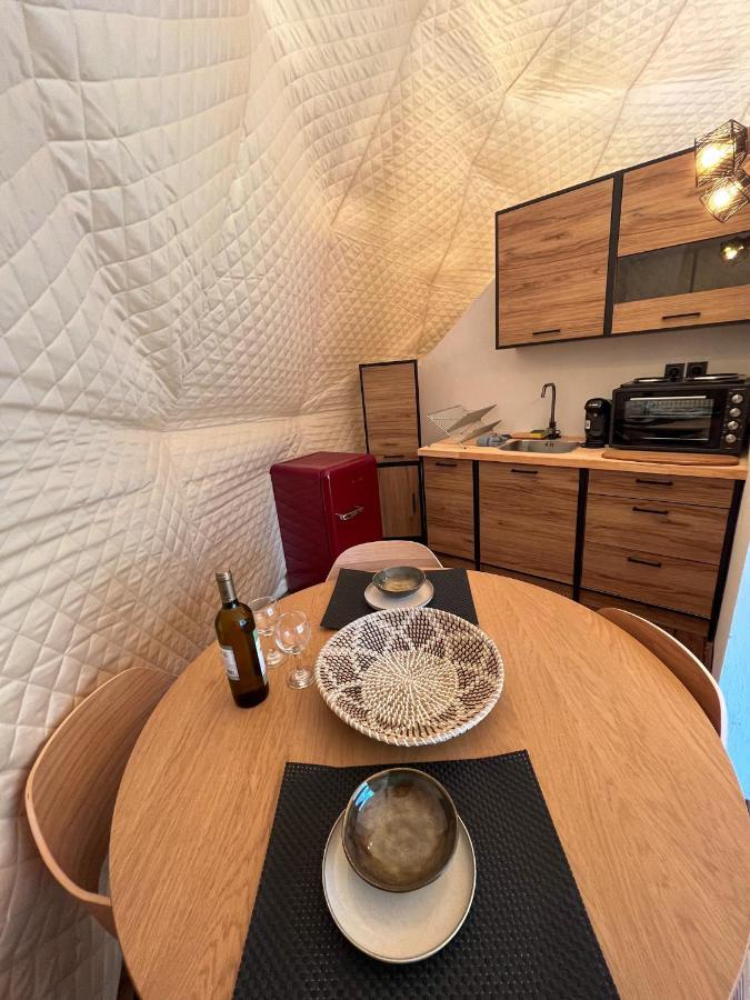 Manna Gea Glamping Domes Hotell Vónitsa Eksteriør bilde